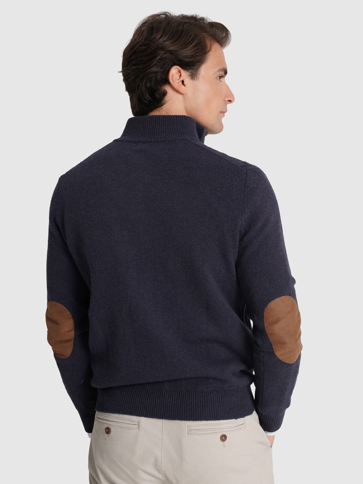 JERSEY DE LANA AZUL CON CODERAS MR REGULAR FIT. AZUL