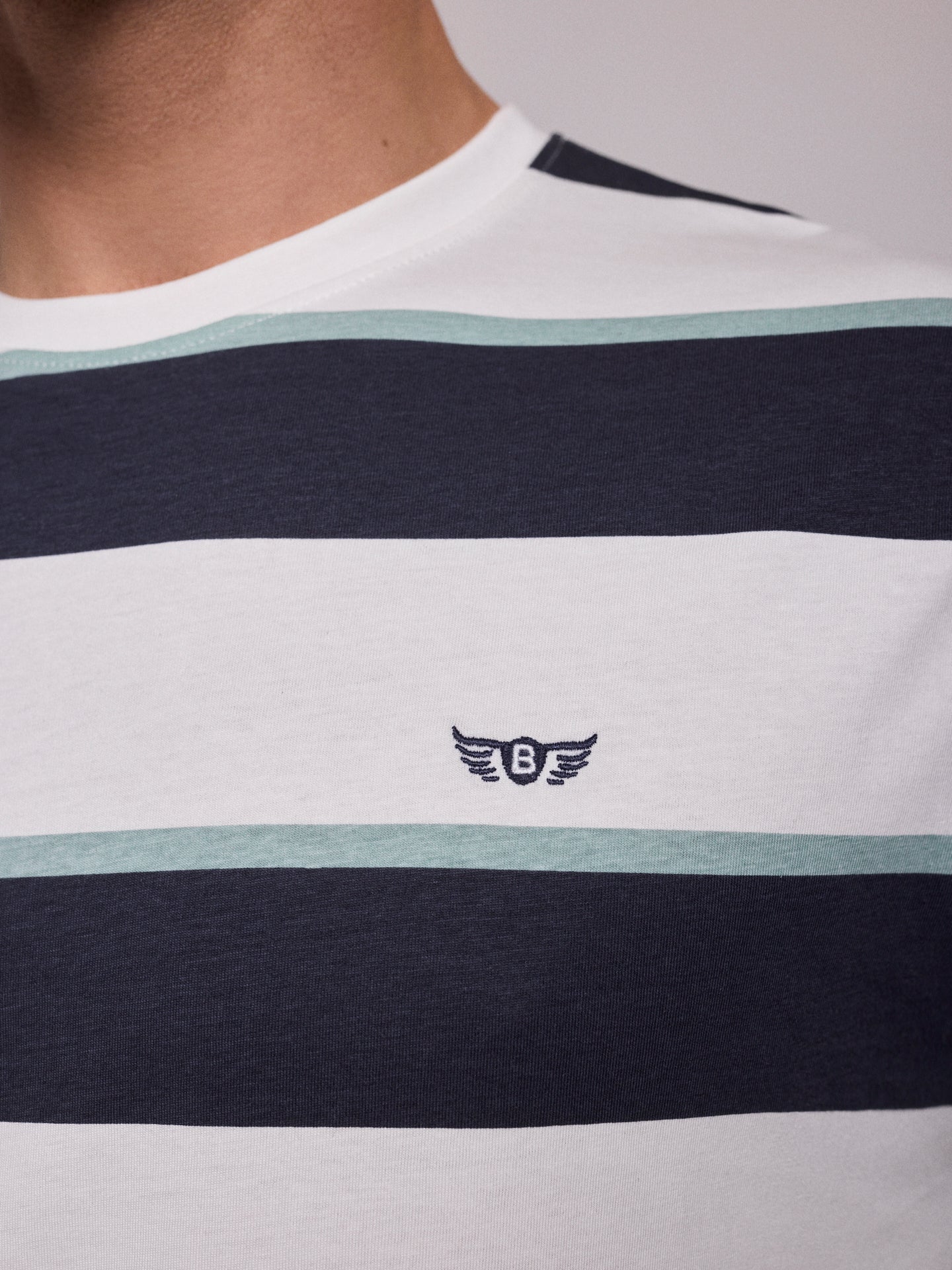 T-SHIRT ALGODÃO AZUL MANGA CURTA REGULAR FIT MR. BLUE