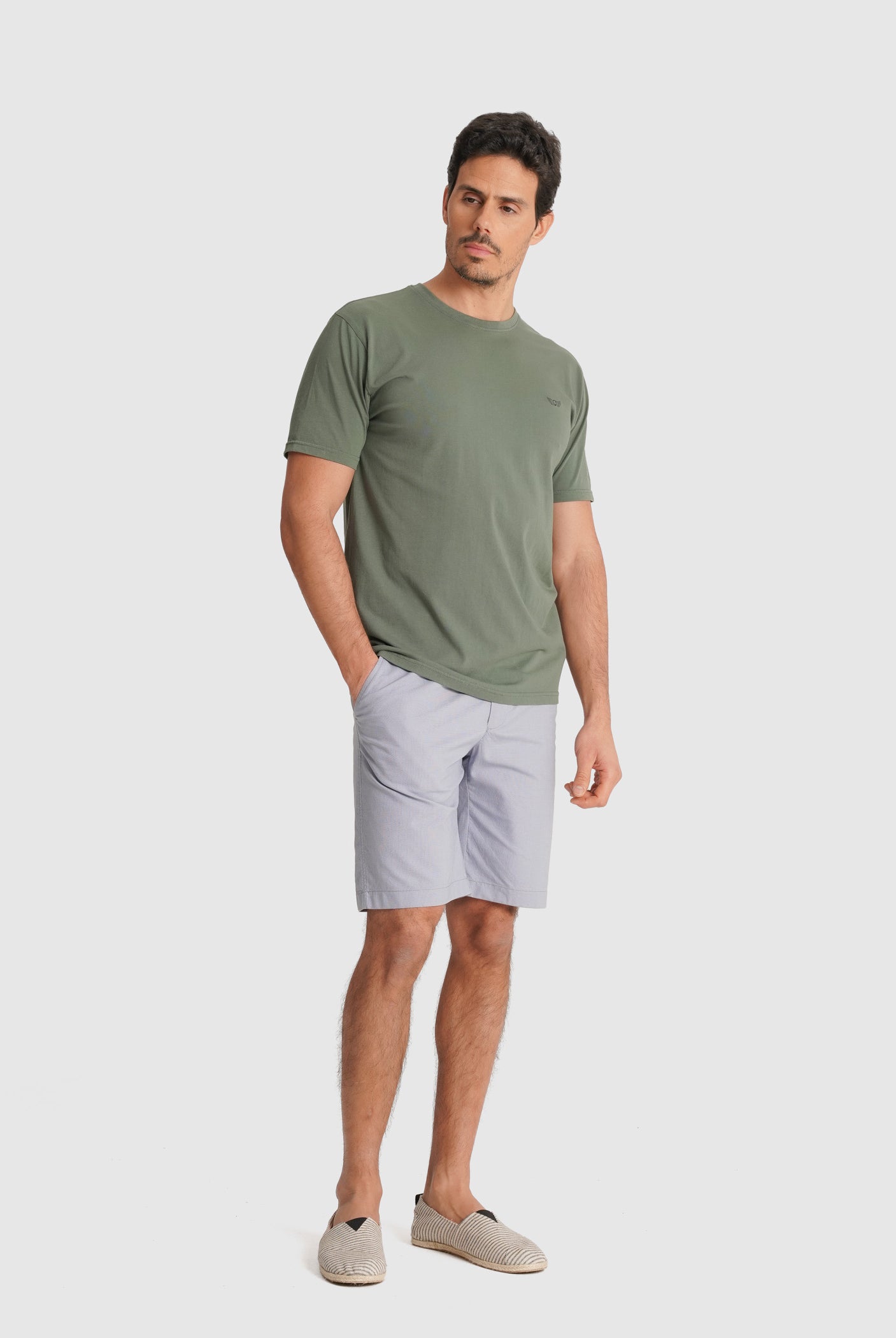 T-SHIRT VERDE MANGA CURTA REGULAR FIT MR. BLUE