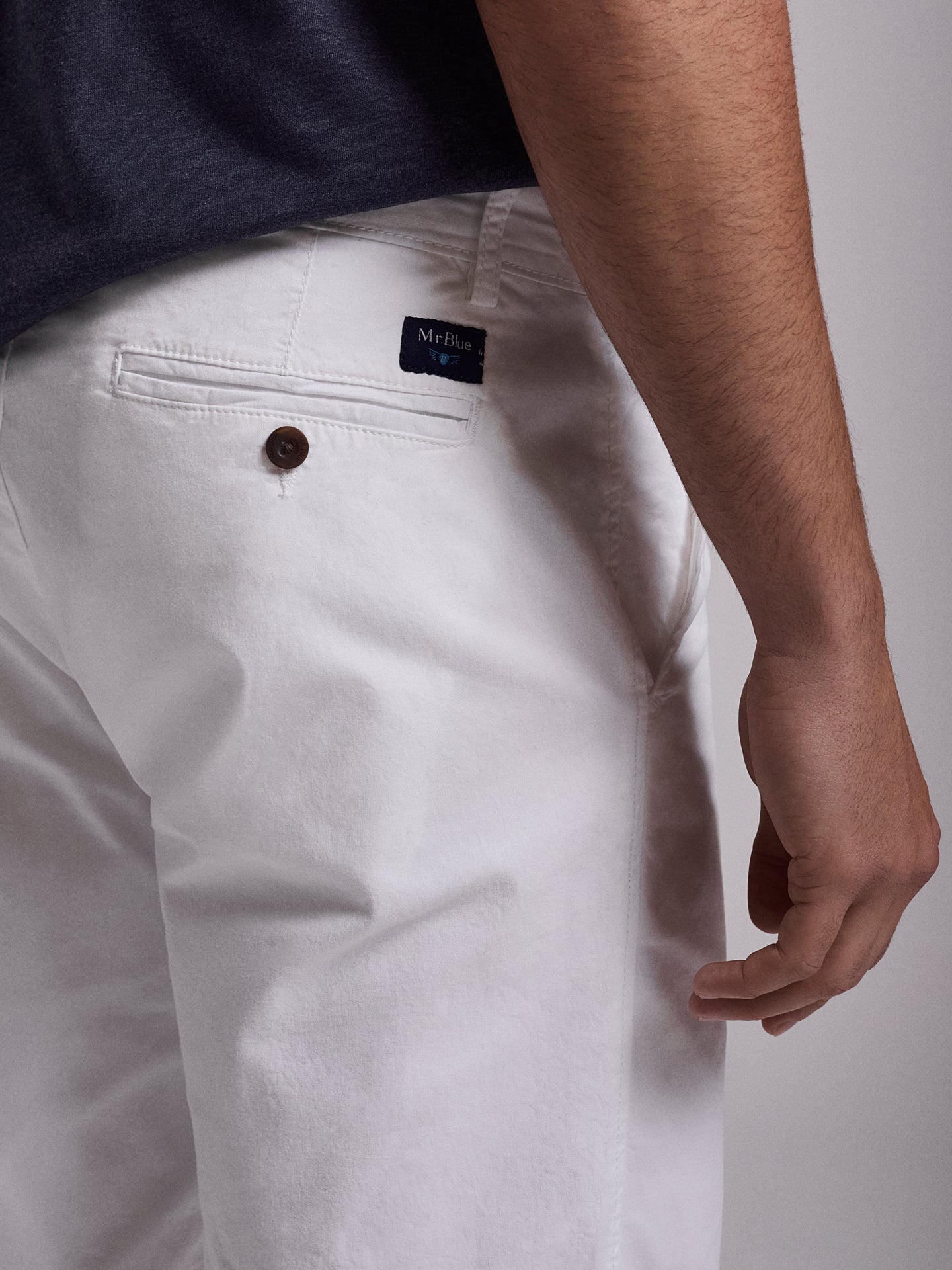 BERMUDA ALGODÃO BRANCOS REGULAR FIT MR. BLUE