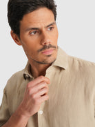 CAMISA CAMEL MANGA COMPRIDA TAILORED FIT MARK BELLUCCI