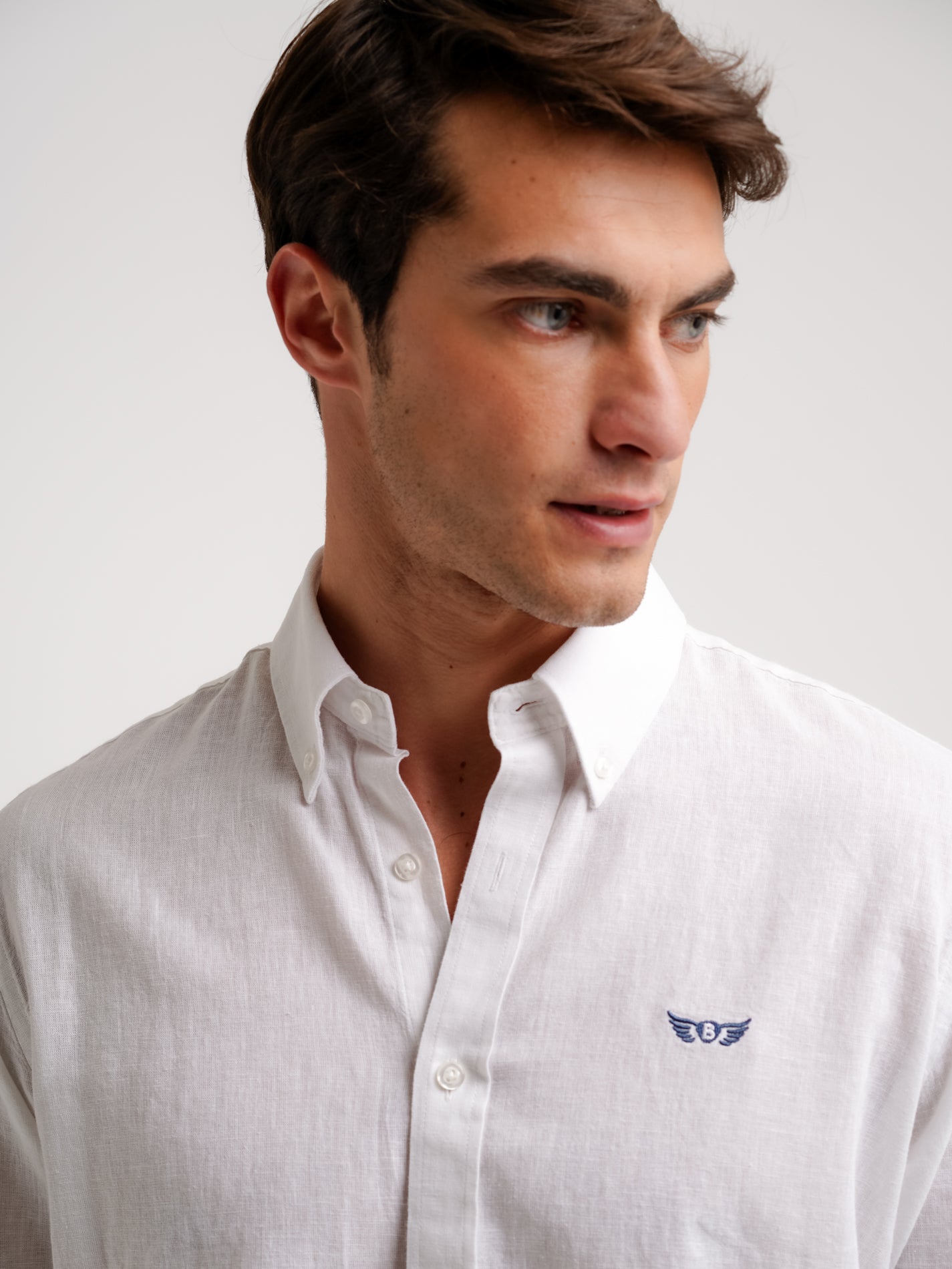 Camisa Linho Branca Manga Comprida Regular Fit Mr. Blue