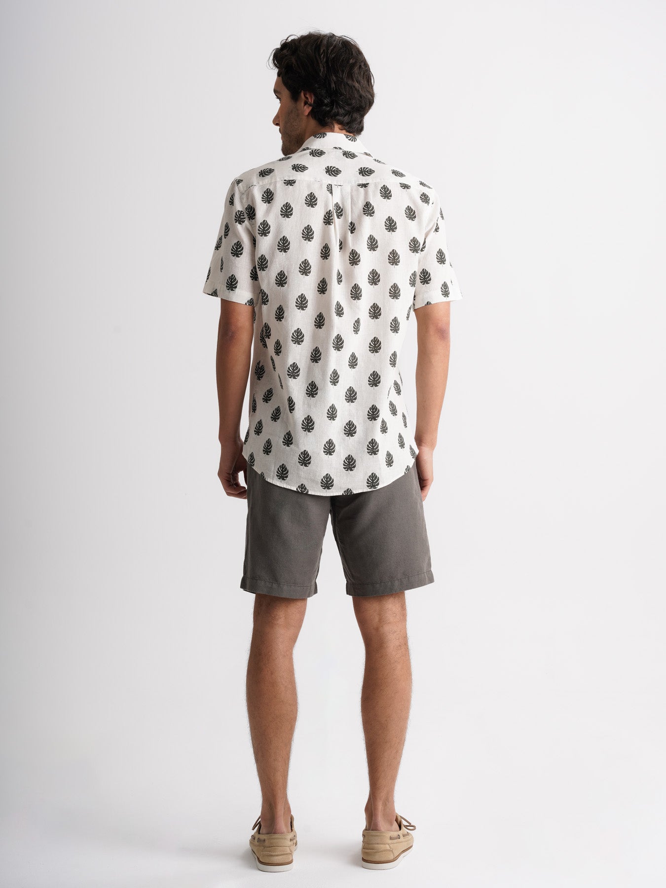 Camisa Regular Fit Linho Cinzenta Mr. Blue